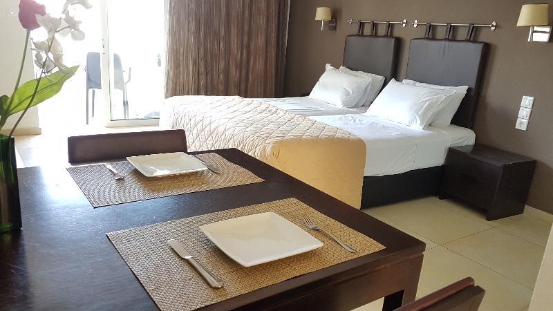 Cosmos Hotel Ретимно Екстериор снимка